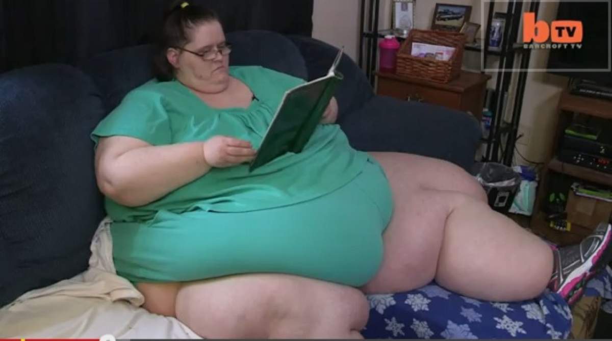 VIDEO INCREDIBIL Cea mai grasă femeie din lume se mărită! Uite cum arată viitorul soţ!