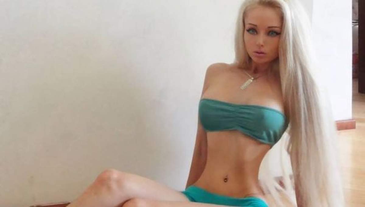 Valeria Lukyanova a transformat-o şi pe mama ei într-o femeie de plastic! Uite cum arată acum cea care i-a dat naştere!