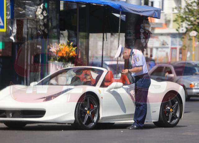 A incalcat legea si l-a taxat poliţia! Adi Minune se crede Regele şoselelor!