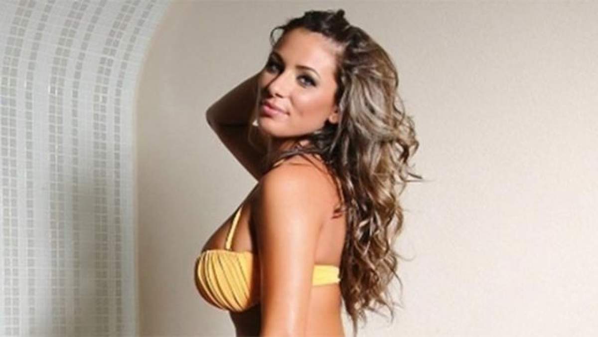 Fotografia care i-a băgat pe toţi în boală! Roxana Vancea, atingeri tandre cu o femeie