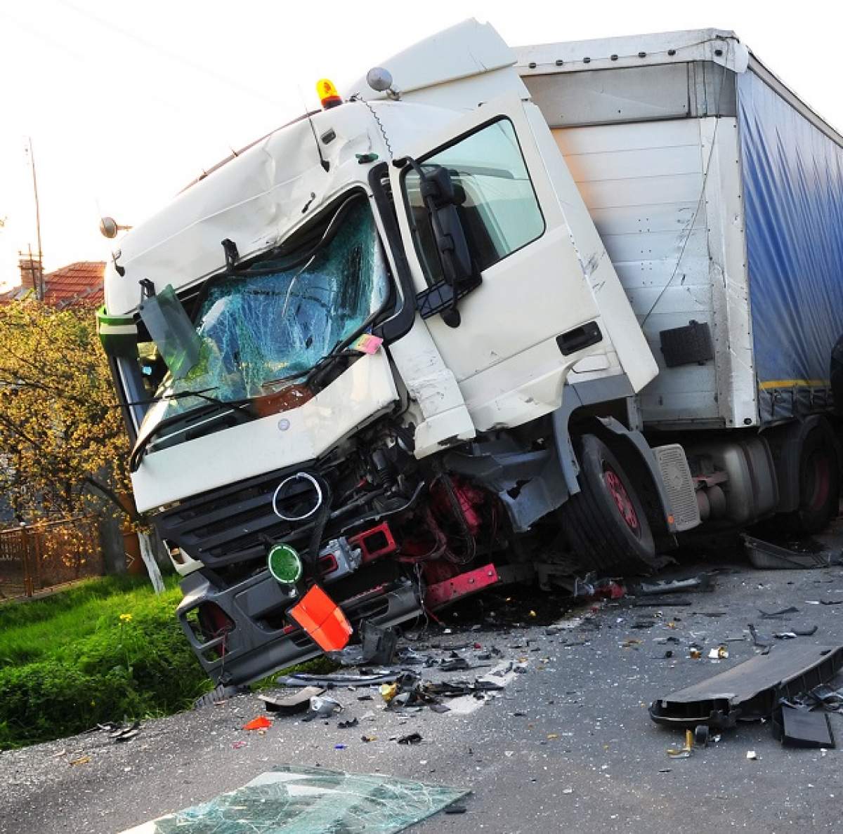 Accident mortal pe A1! Un bărbat a fost spulberat de un tir