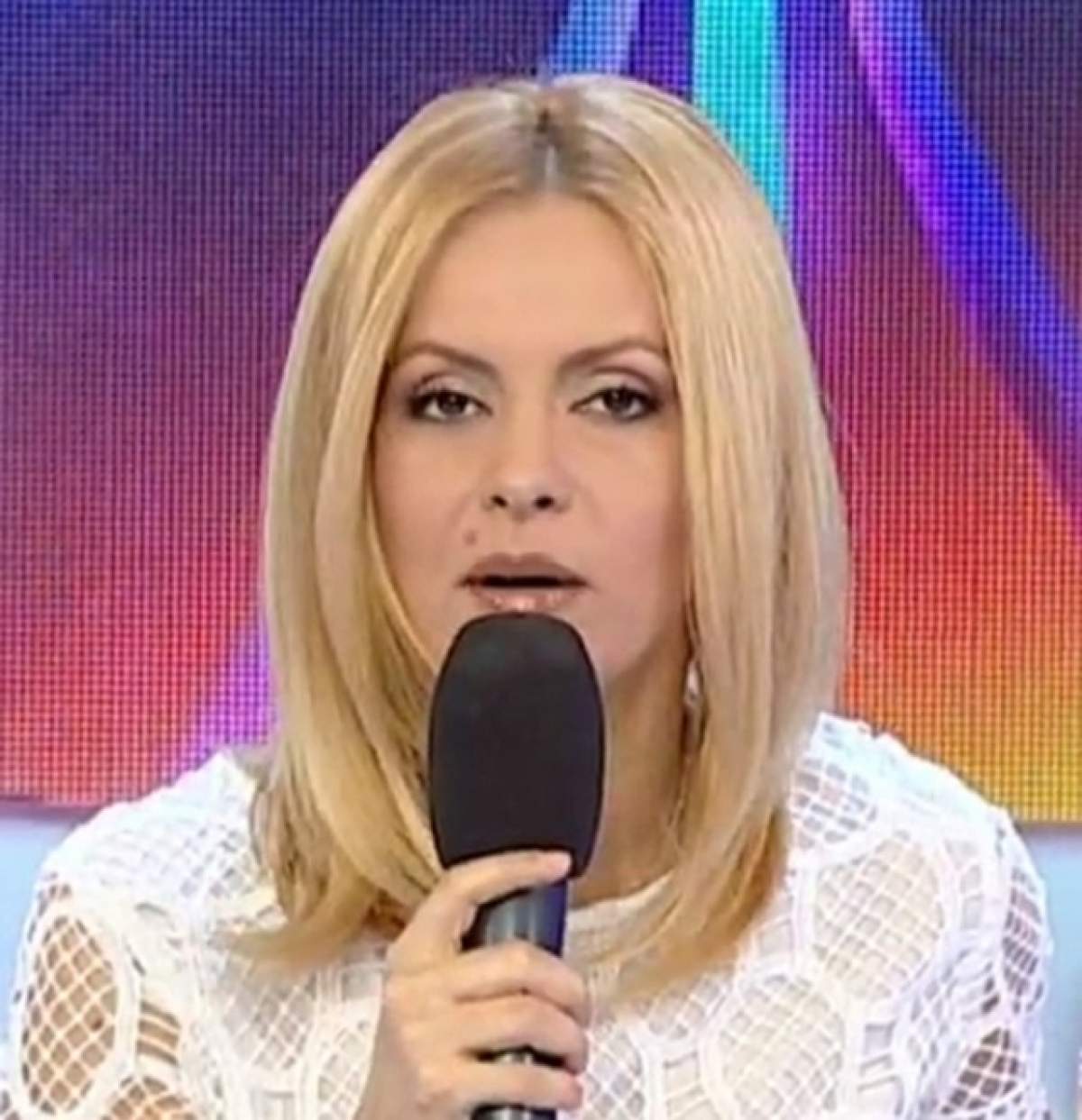 Simona Gherghe, FOC şi PARĂ: "Nu mă luaţi pe mine la rost, că sunteţi plătit din banii noştri!" Cui i s-a adresat