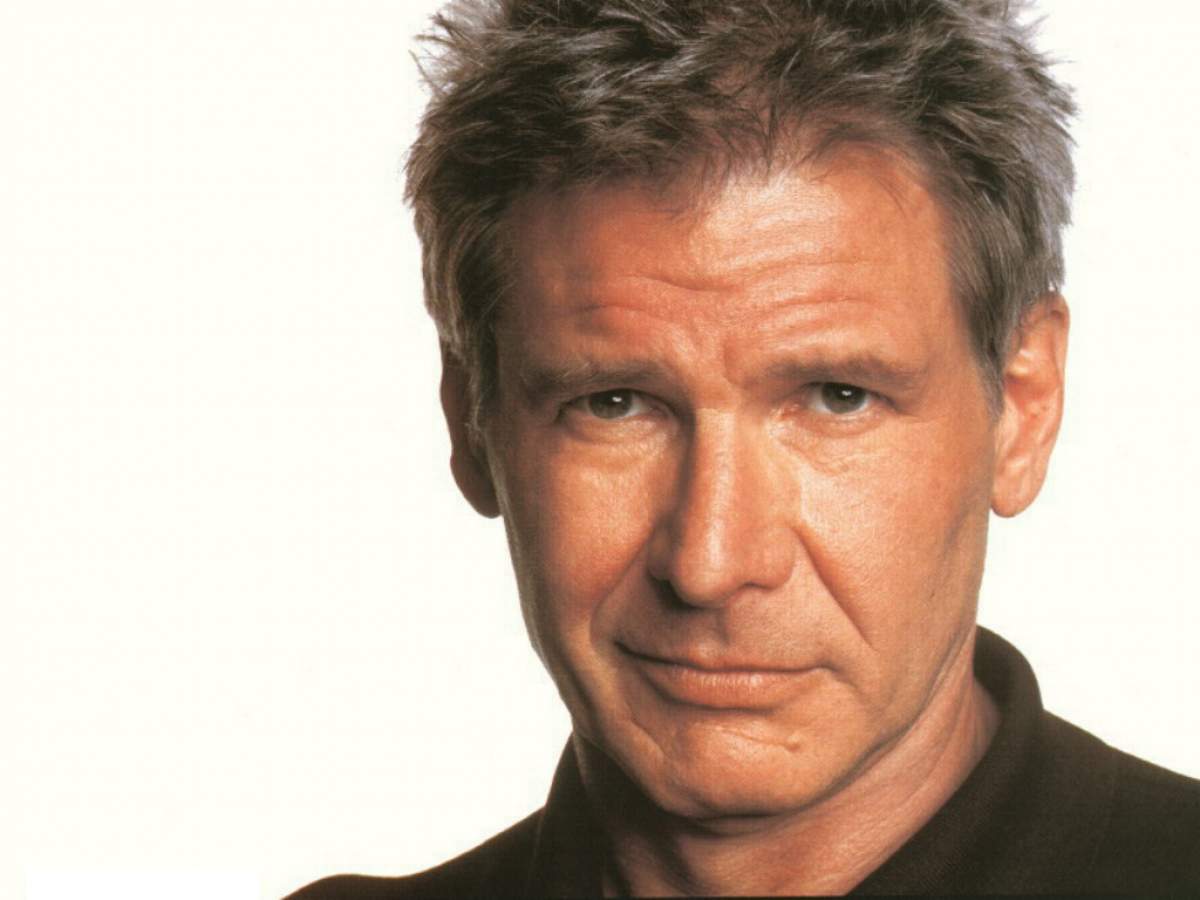 Fanii sunt în lacrimi!  Harrison Ford a fost luat cu avionul şi dus de urgenţă la spital