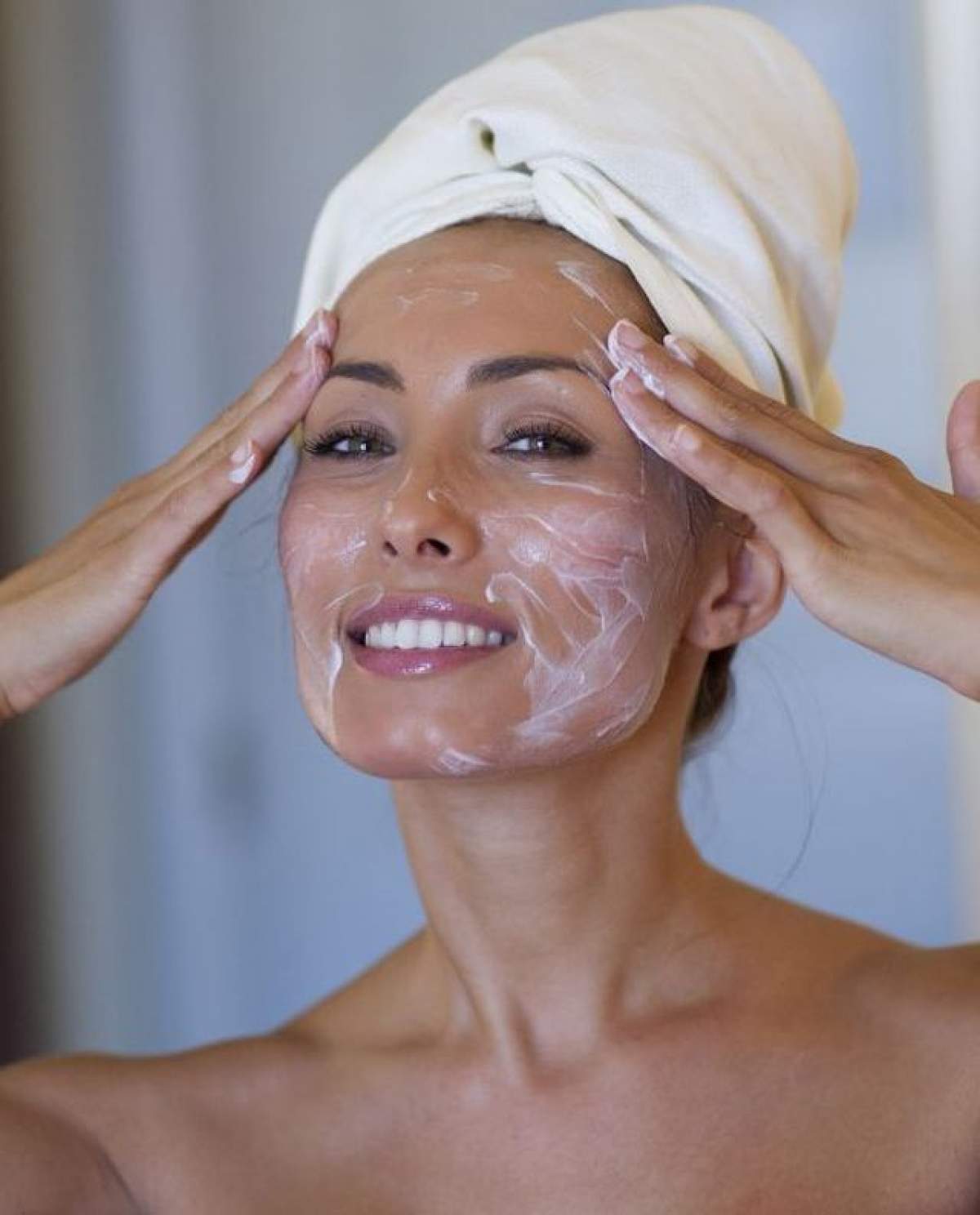 Masajul facial perfect! Cum să-l faci ca să arăţi incredibil şi la ce ajută