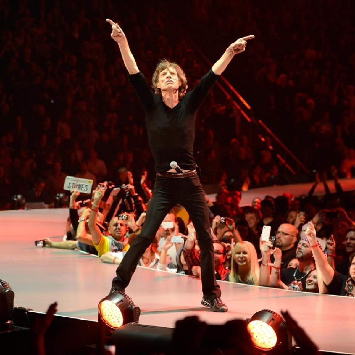 Fericire maximă! Cântăreţul Mick Jagger a devenit din nou bunic