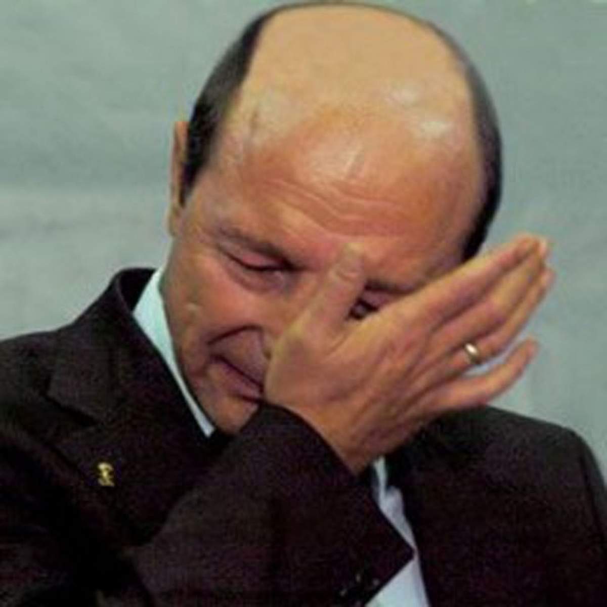 Traian Băsescu, în lacrimi: "Între reflexul firesc de a-ţi apăra fratele şi consolidarea justiţiei, aleg ..."