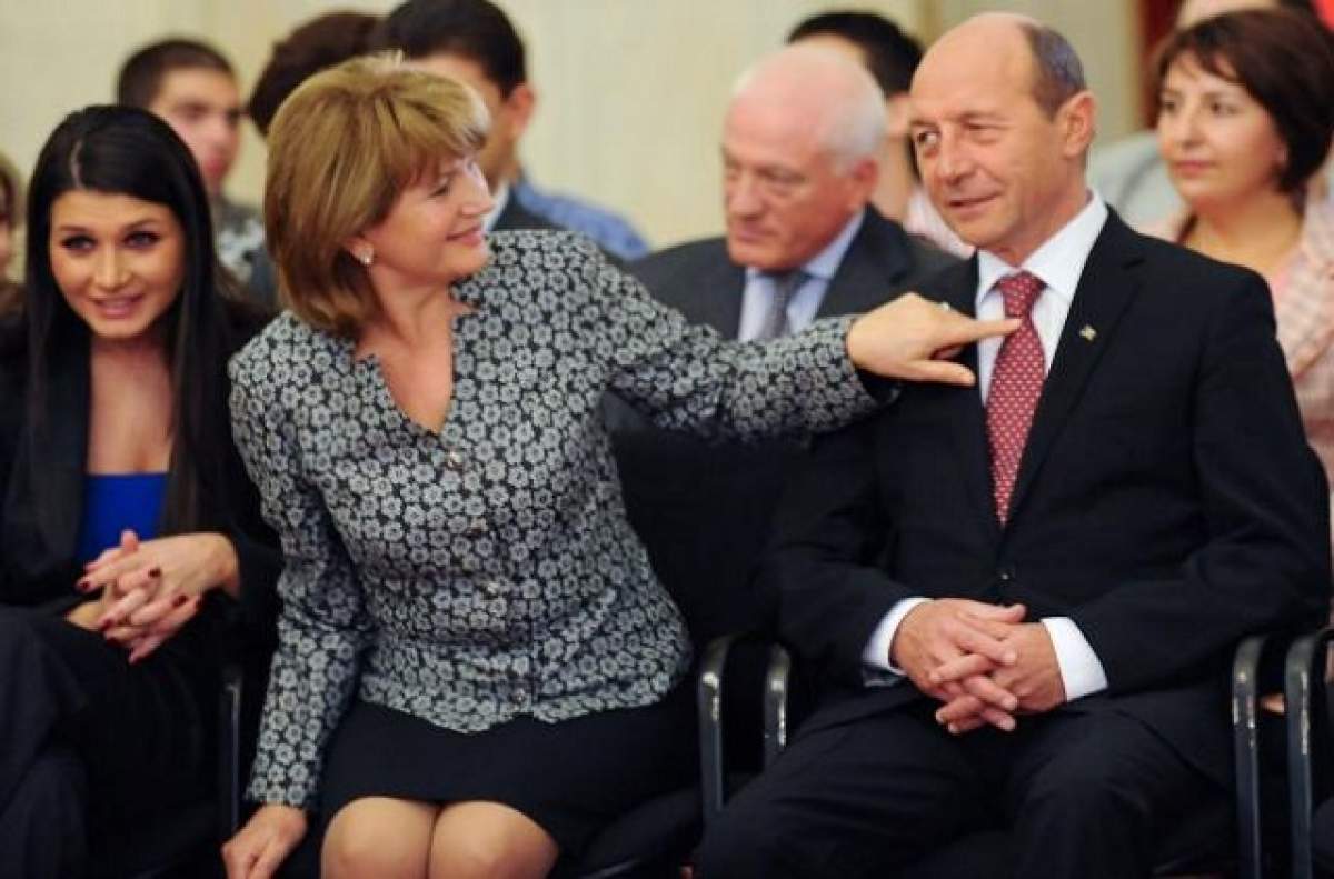 Adevărul despre momentul în care Traian Băsescu "şi-a alungat" nevasta de la masă! Motivaţia din spatele umilinţei la care a fost supusă prima doamnă