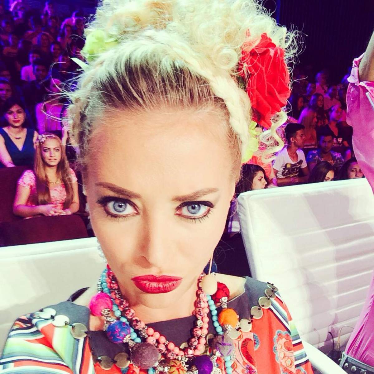 Incredibil! Oana Roman, la "X Factor"! Cum a reacţionat Delia când a văzut-o!