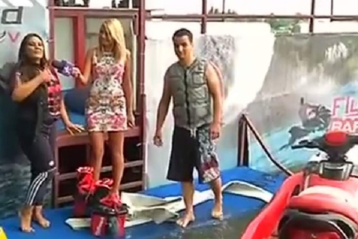 Nu credeai că o să o vezi aşa vreodată! Biancă Rus îşi ia zborul pe apă