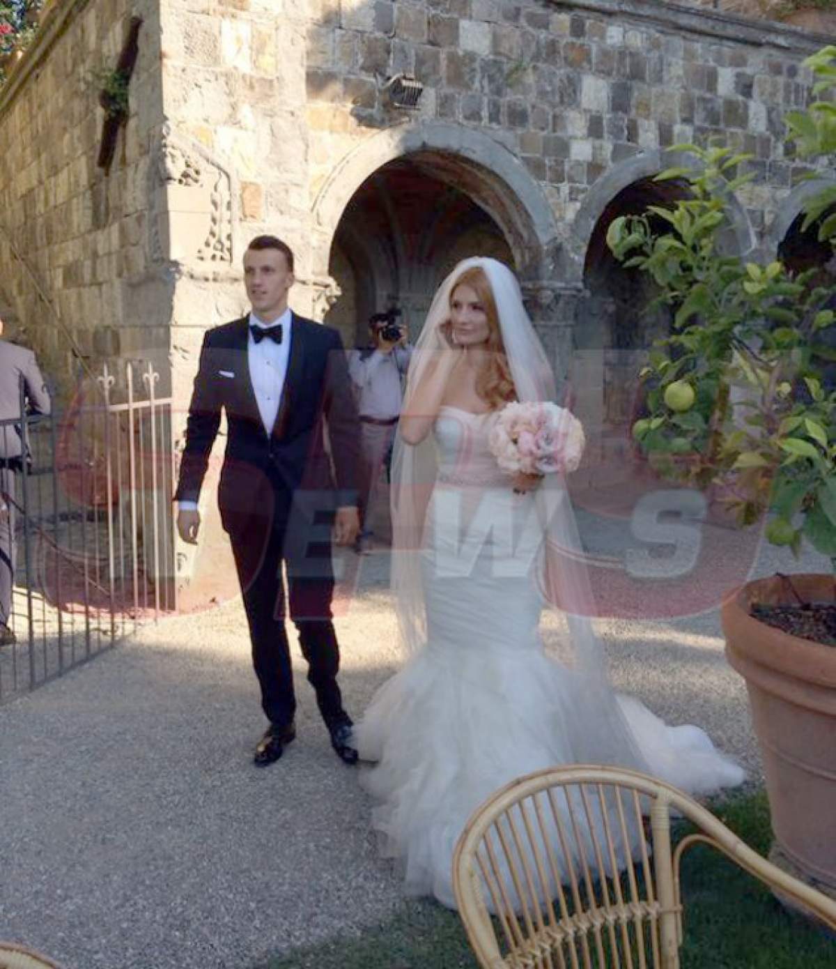 Spynews îţi prezintă în exclusivitate imagini nedifuzate de la nunta şi din luna de miere ale celebrului fotbalist Vlad Chiricheş!