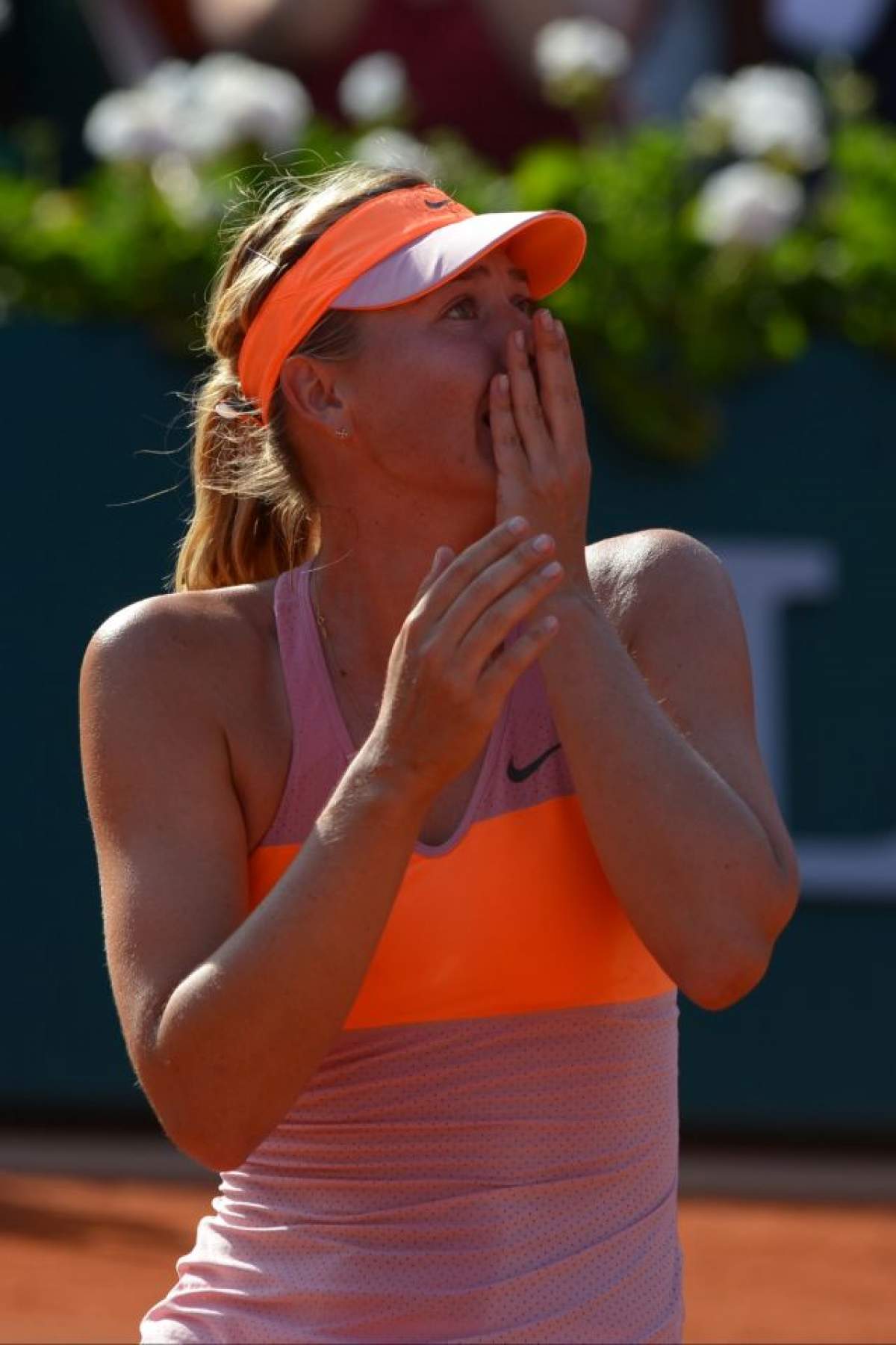 FOTO A detronat-o pe Maria Sharapova! Ea este noul star sexy al tenisului mondial