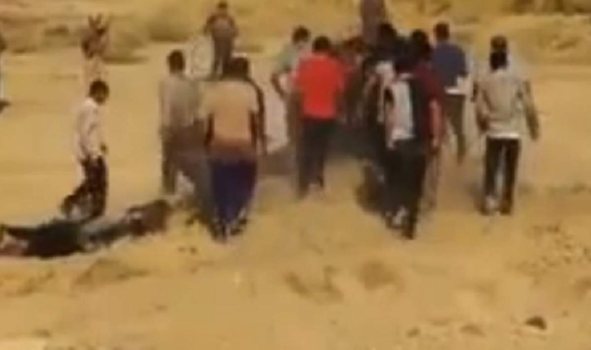 VIDEO / Atenţie, video şocant! Imagini cu execuţiile în grup ale militanţilor islamişti