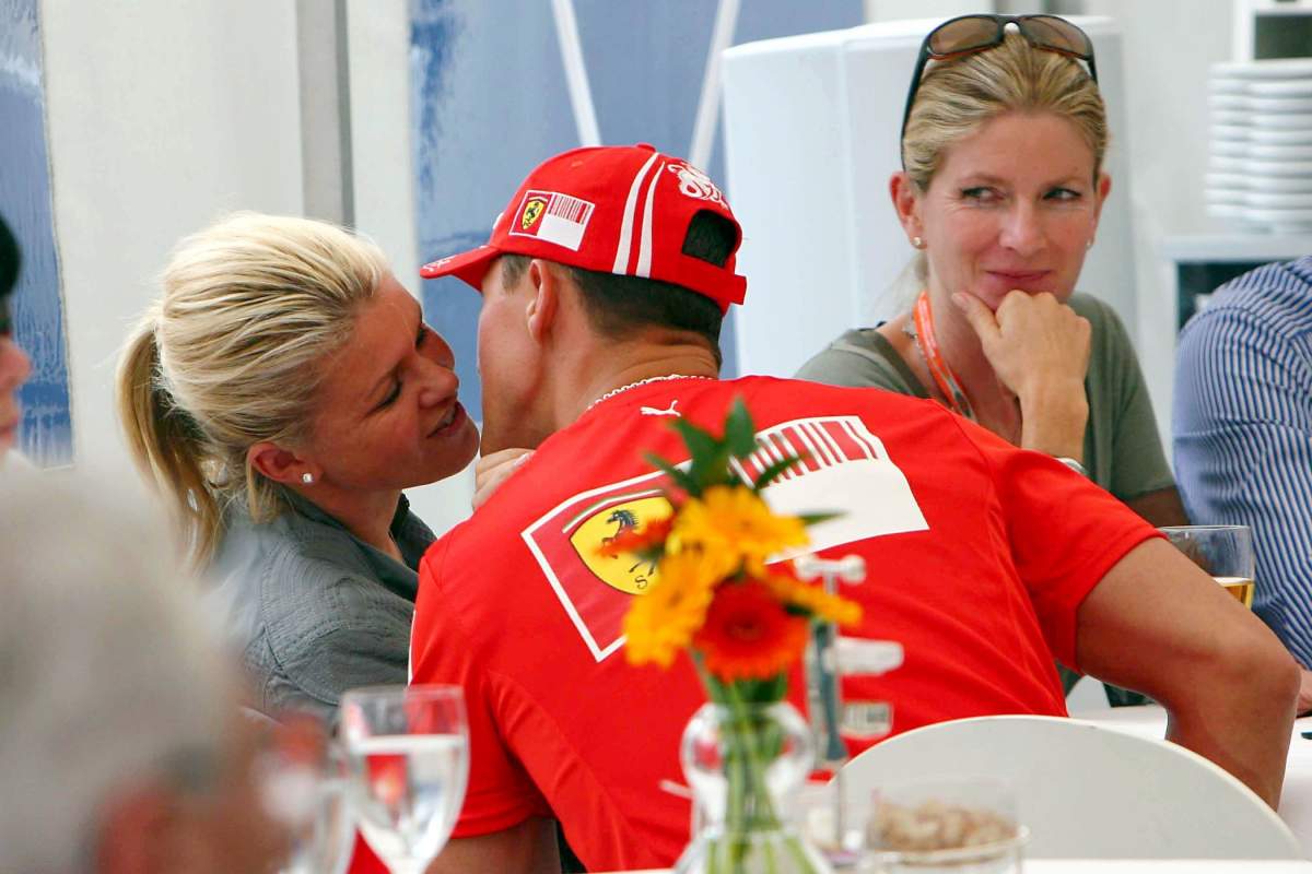 Cum arată soţia lui Michael Schumacher la şase luni de la accidentul pilotului!