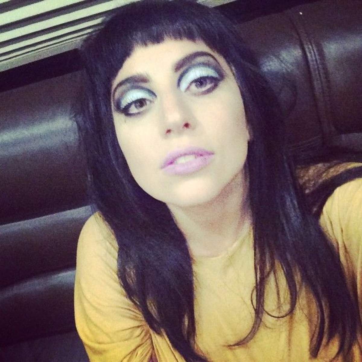 Nu te aşteptai la asta! Lady Gaga are o soră ce-i seamănă leit! Cum arată mezina familiei