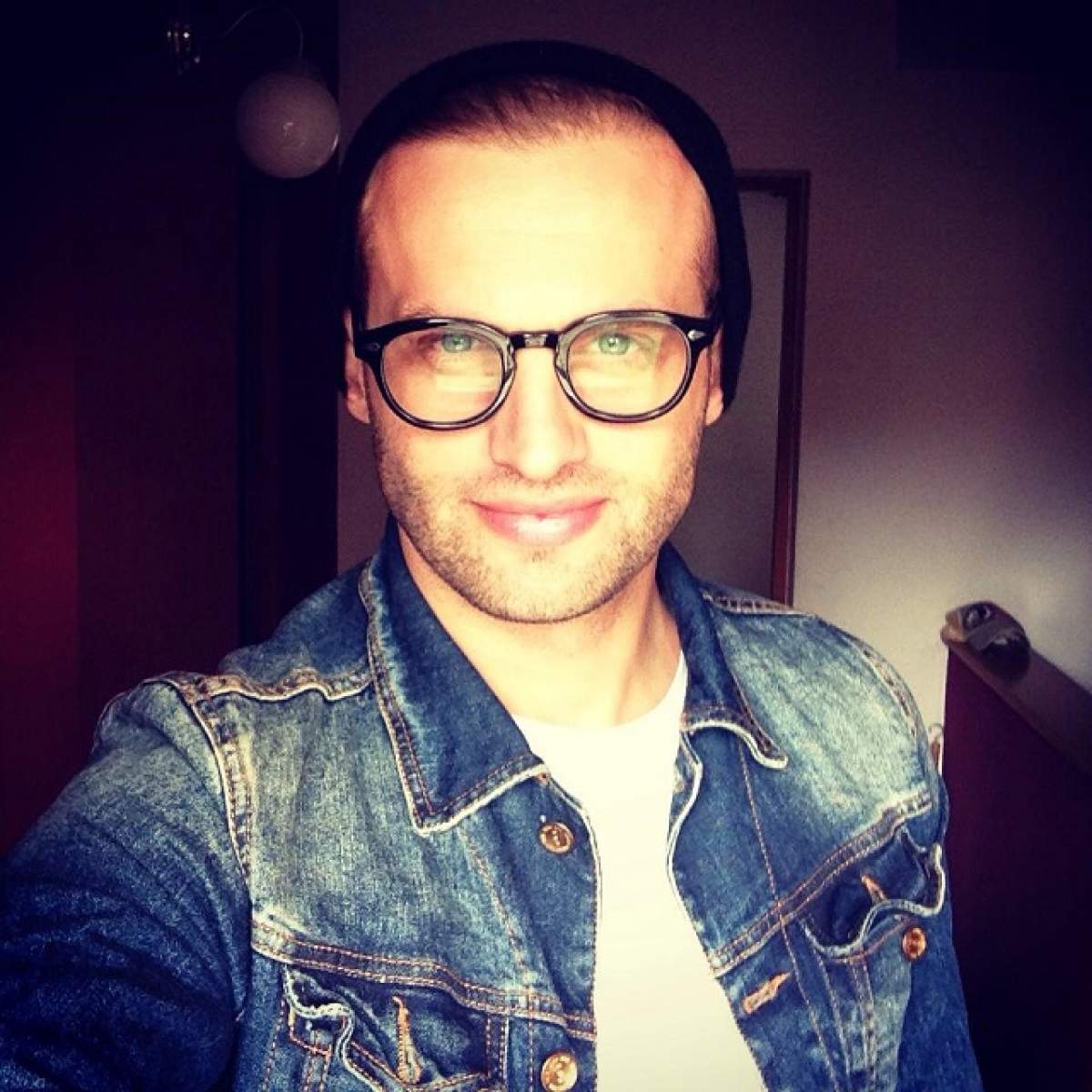 Sorin Brotnei, ex-Akcent, așa cum nu l-ai mai văzut! A fost surprins cu pantalonii în vine...la propriu