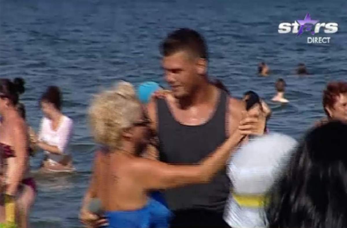 Nebunie totală la "Star la mare fitză"! Rocsana Marcu şi Răzvan Botezatu încing turiştii la hore!