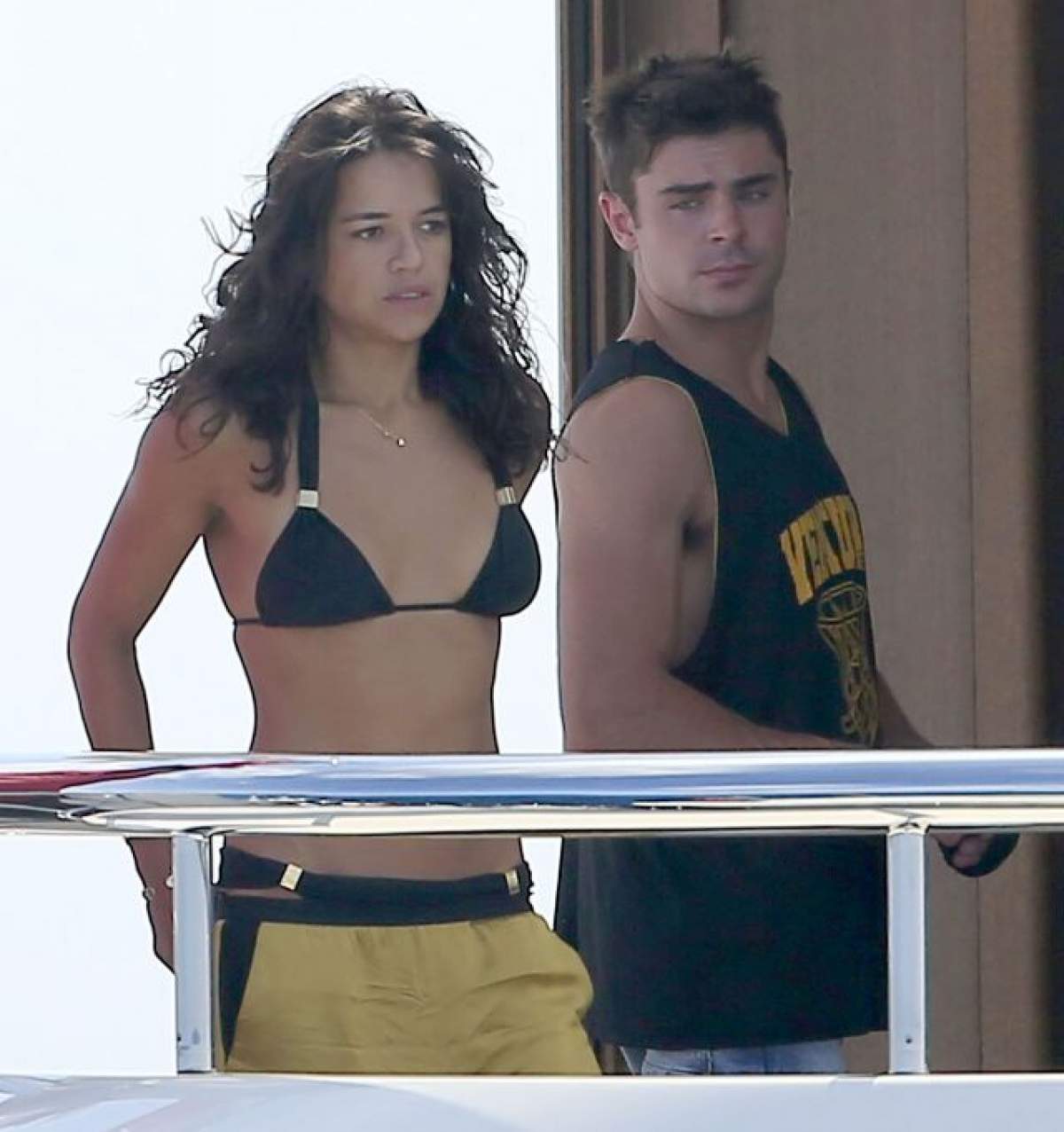 Zac Efron şi Michelle Rodriguez s-au despărţit după doar 2 luni de relaţie!