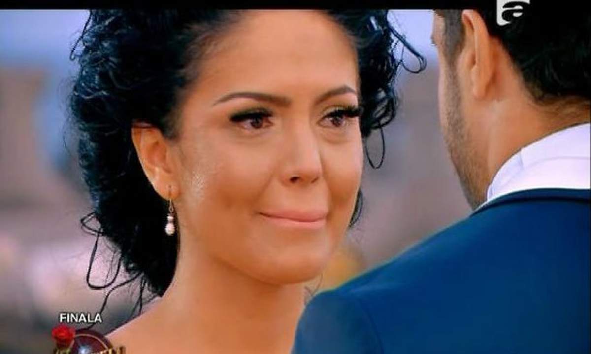 Lacrimi de tristeţe pentru Andreea Mantea! A fost cerută în căsătorie, însă lucrurile nu au decurs aşa cum şi-ar fi dorit!