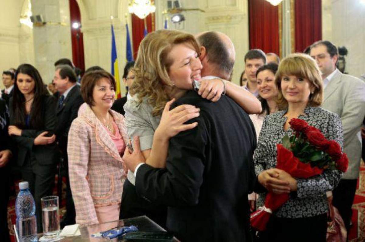Traian Băsescu a confirmat! Ioana Băsescu este însărcinată
