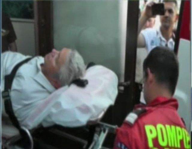 Gheorghe Turda a leşinat pe scenă! Medicii au intervenit de urgenţă