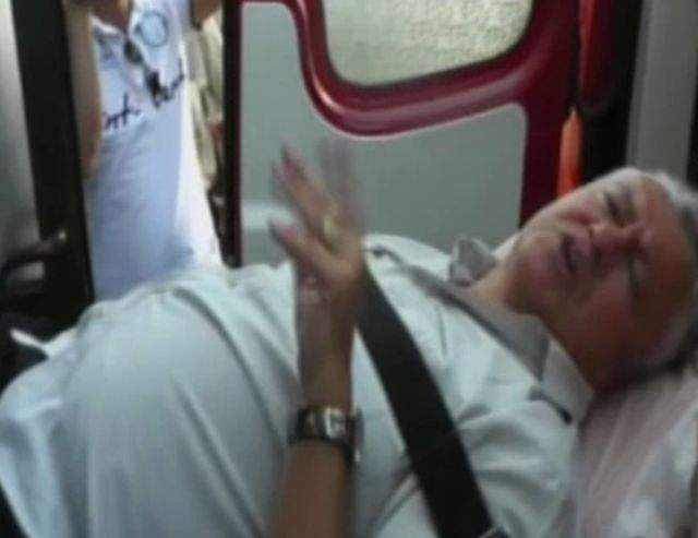 Gheorghe Turda a leşinat pe scenă! Medicii au intervenit de urgenţă