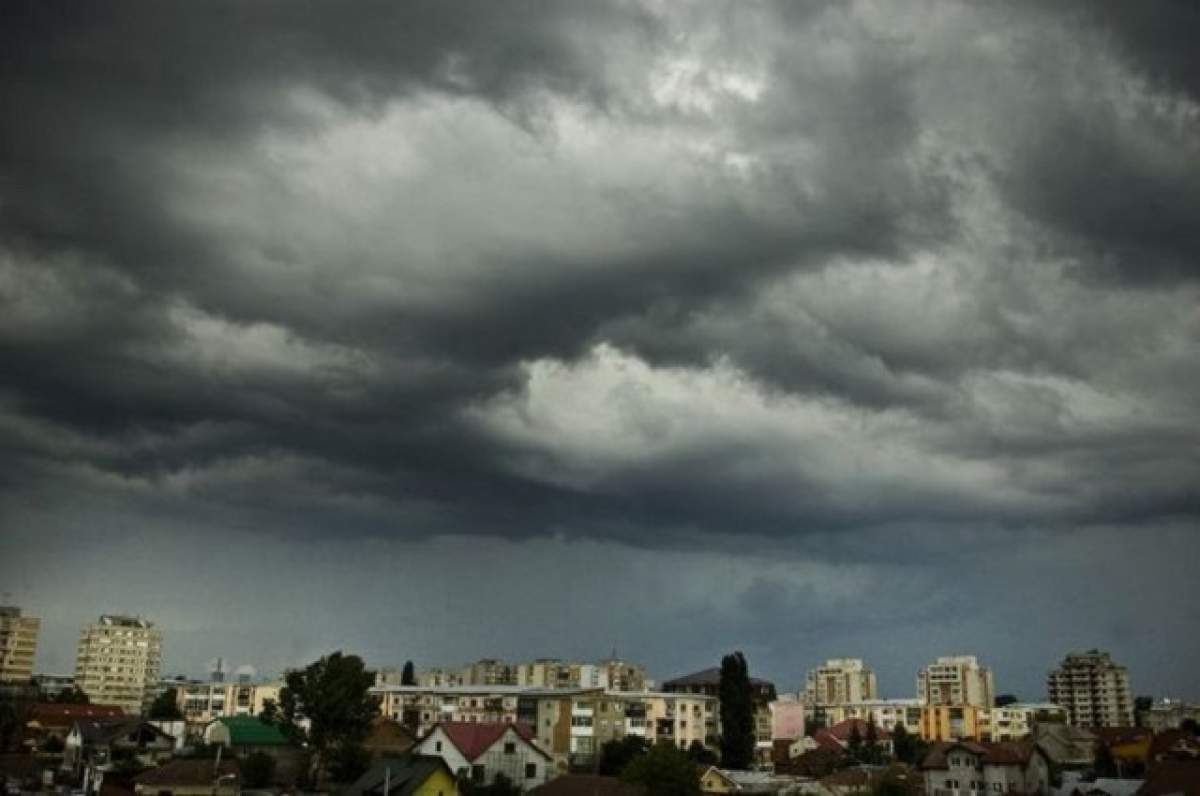 Atenţie, staţi în casă! COD GALBEN de fenomene EXTREME!