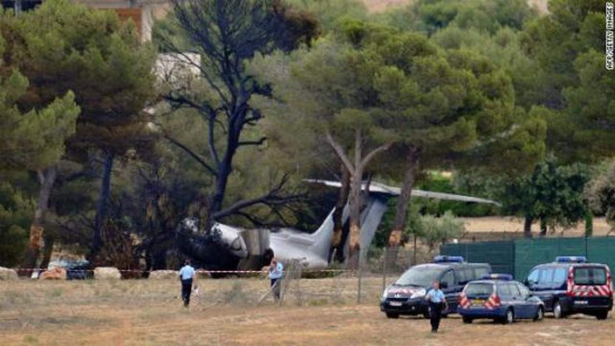 Încă o TRAGEDIE aviatică! Un avion s-a prăbuşit în Franţa