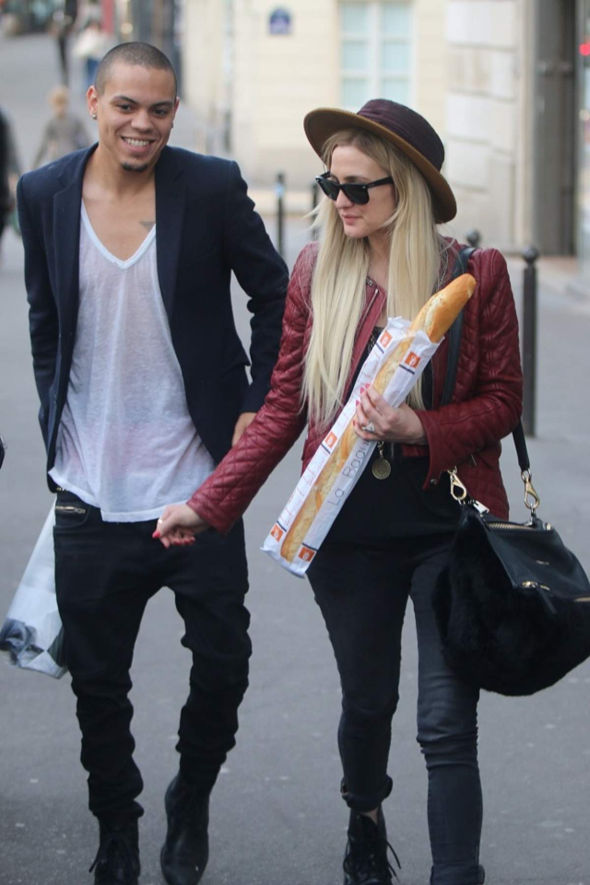 E oficial! Ashlee Simpson şi Evan Ross s-au căsătorit weekend-ul acesta