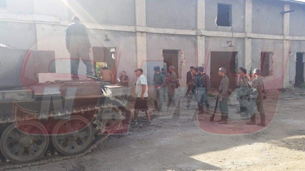 Mezinul lui Nuţu Cămătaru, fascinat de nazişti!