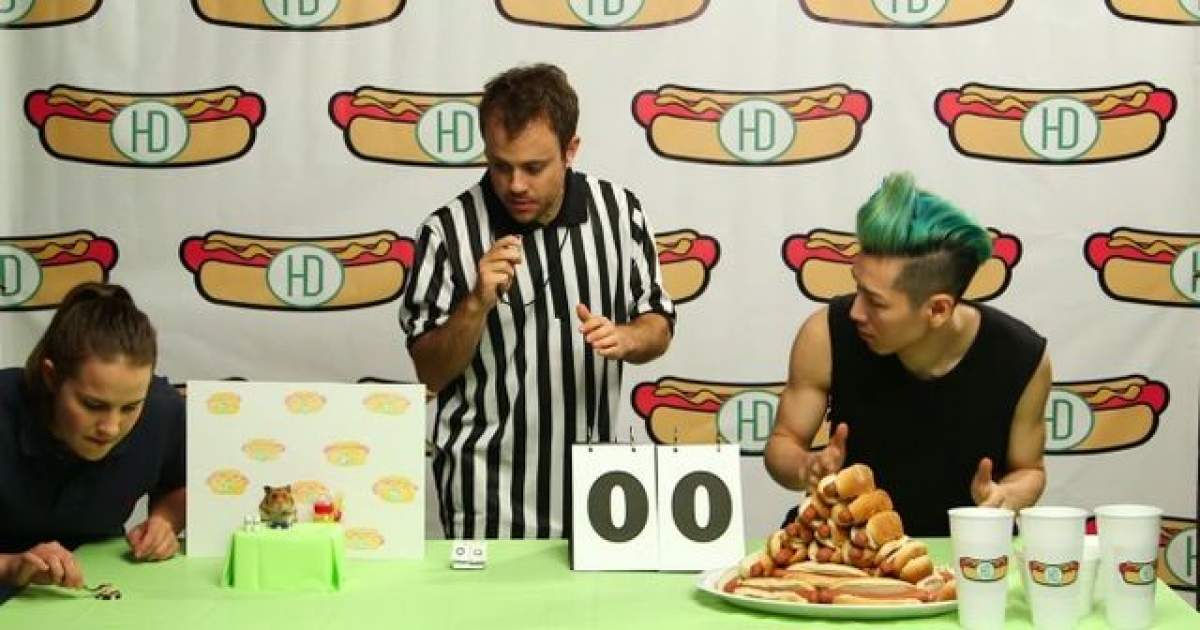 VIDEO / Un japonez a provocat un hamster la un concurs de mâncat hot-dog! Ce s-a întâmplat după e uimitor