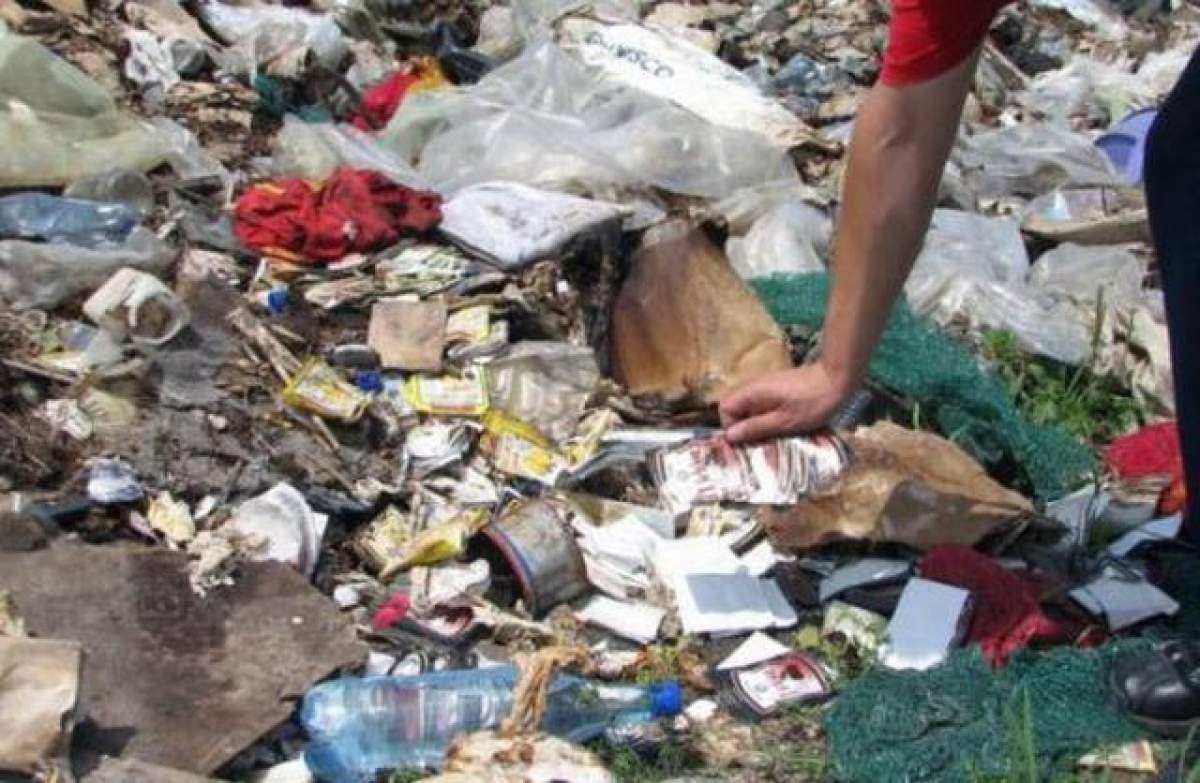 Poliţiştii bihoreni au găsit 90.000 de EURO la o GROAPĂ de gunoi