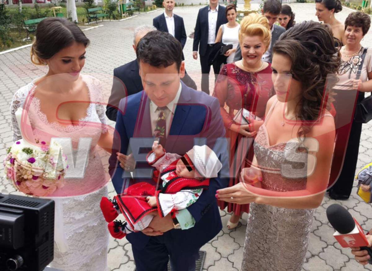 Primele imagini de la botezul nepoatei Mariei Cârneci! Fetiţa a uimit pe toata lumea în biserica!