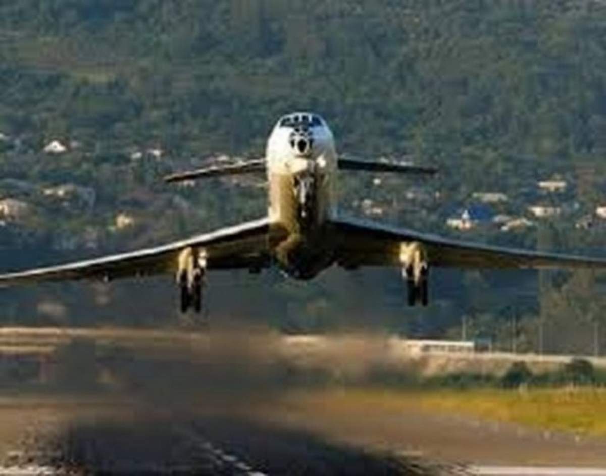 Aterizare de urgenţă la Timişoara! Ce s-a întâmplat cu pasagerii aeronavei