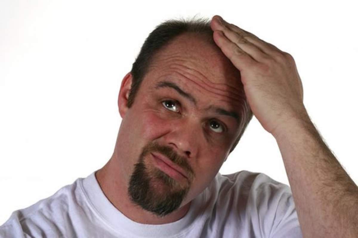 Căderea părului, motiv de îngrijorare pentru bărbaţi! Iată 7 paşi pentru stoparea căderii părului
