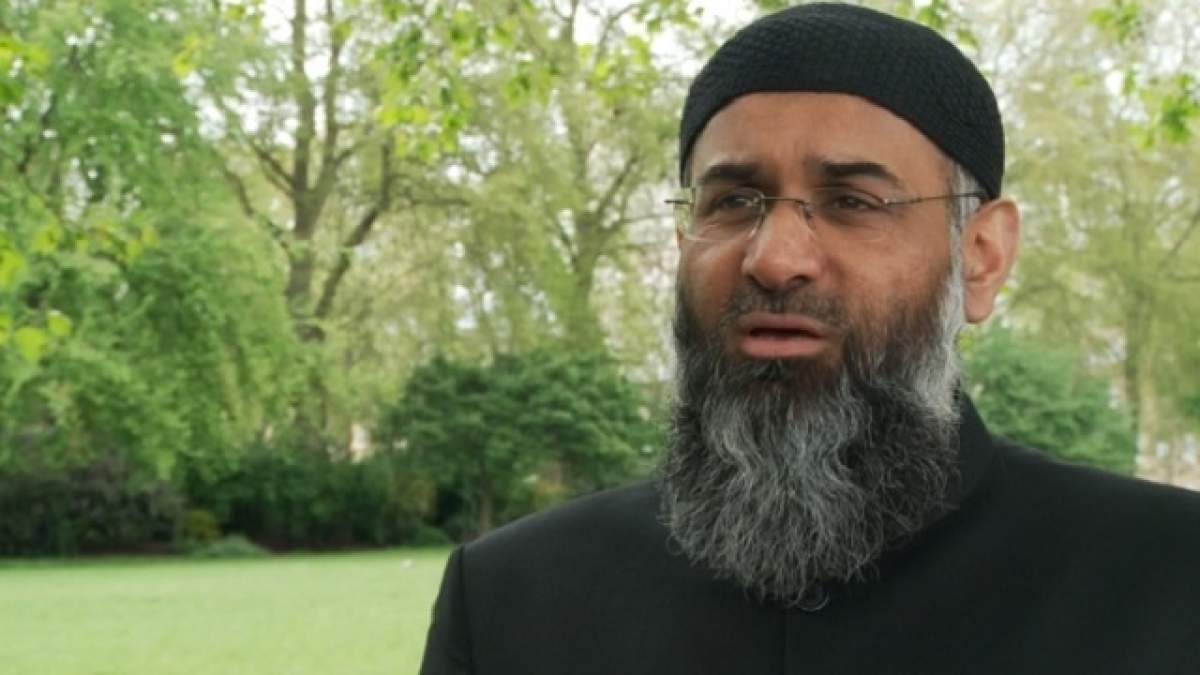 Noi ameninţări lansate de un lider musulman: "Orice insultă la adresa lui Mohamed atrage pedeapsa cu moartea!"