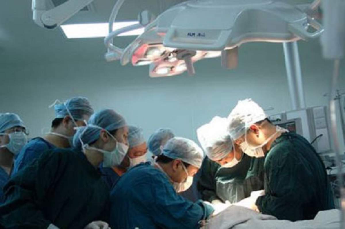 PREMIERĂ în România! A fost făcut primul implant de "inimă artificială"