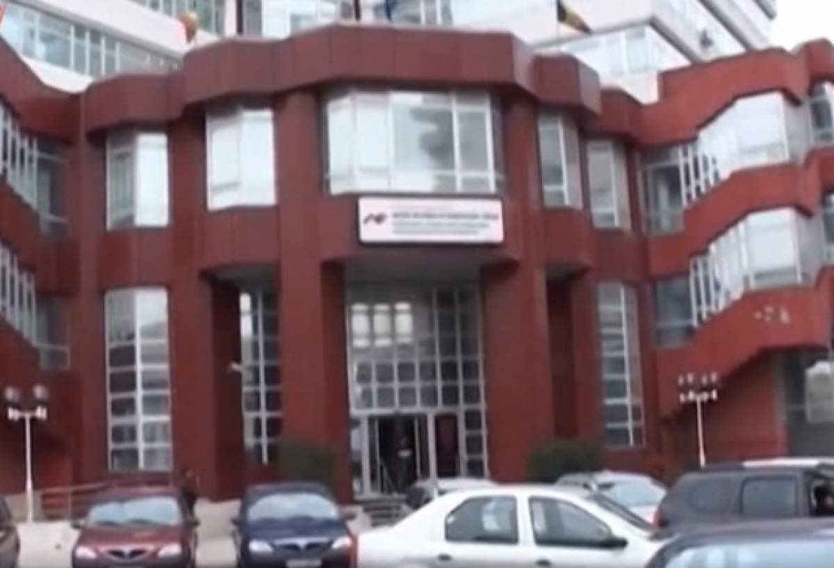 Doi minori din Argeş au ameninţat cu bomba o instituţie publică