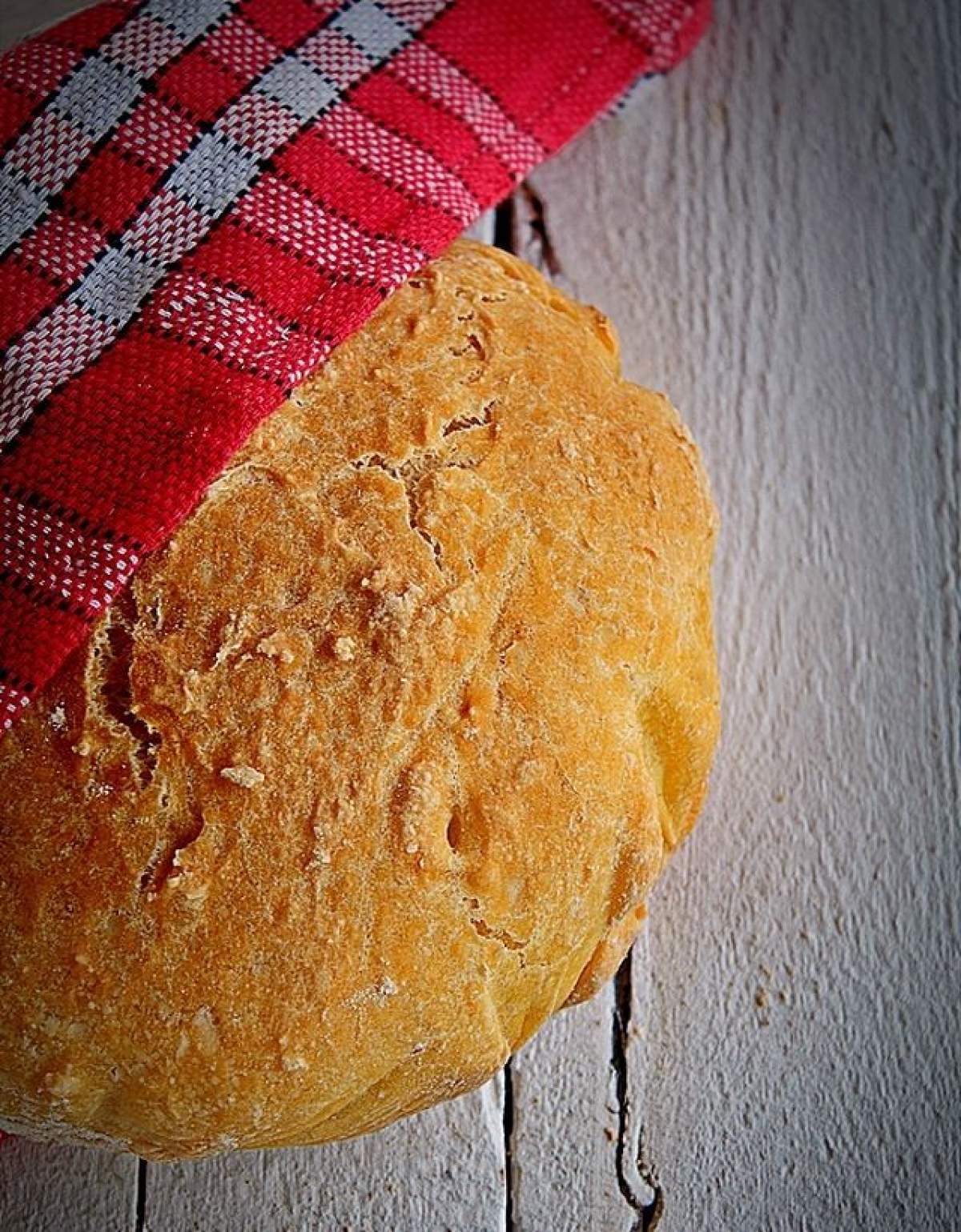 REŢETA ZILEI - VINERI: Pâine de casă fără frământare şi fără gluten