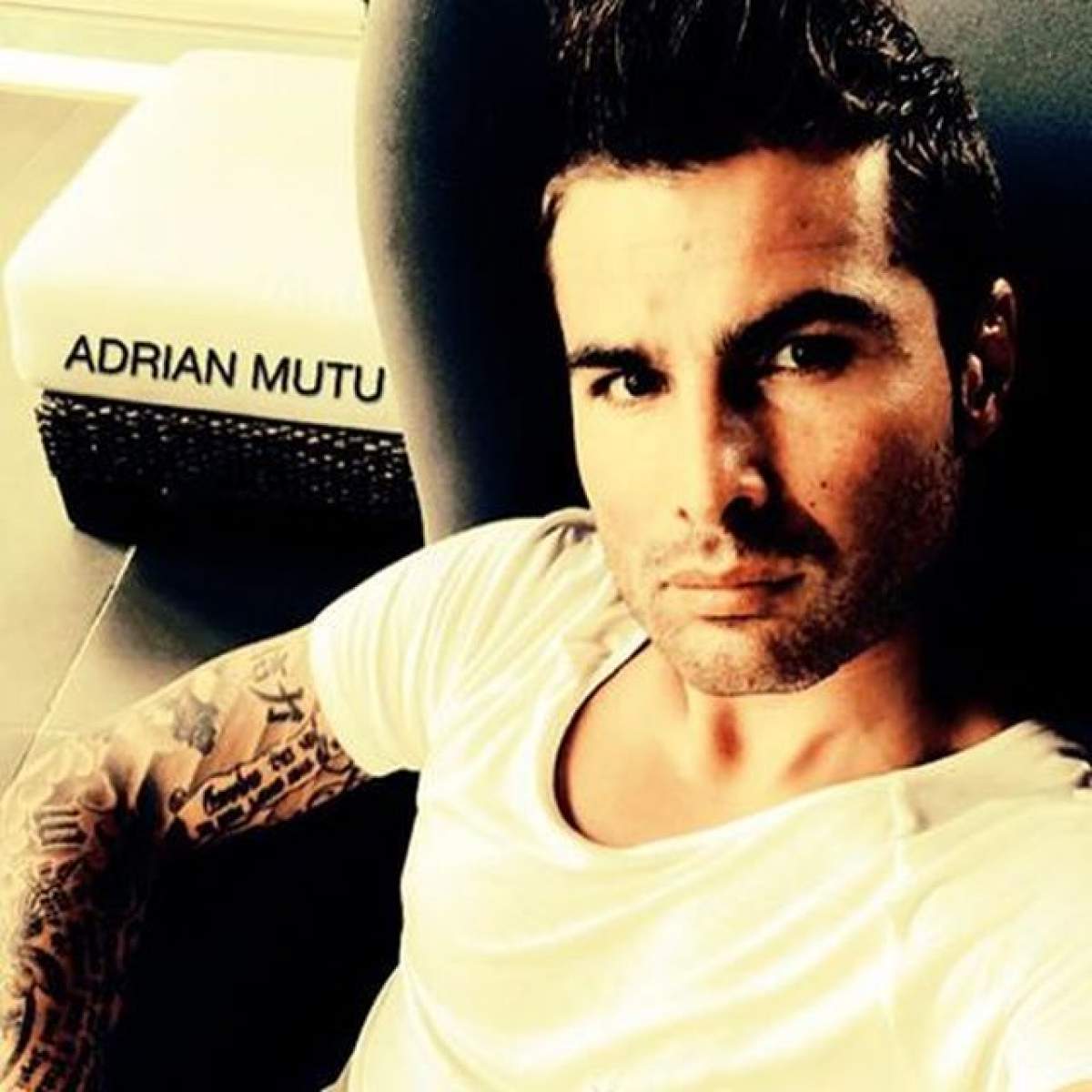 Adrian Mutu şi-a reluat "job-ul" de tată! "Briliantul", într-o imagine de colecţie cu cei trei copii