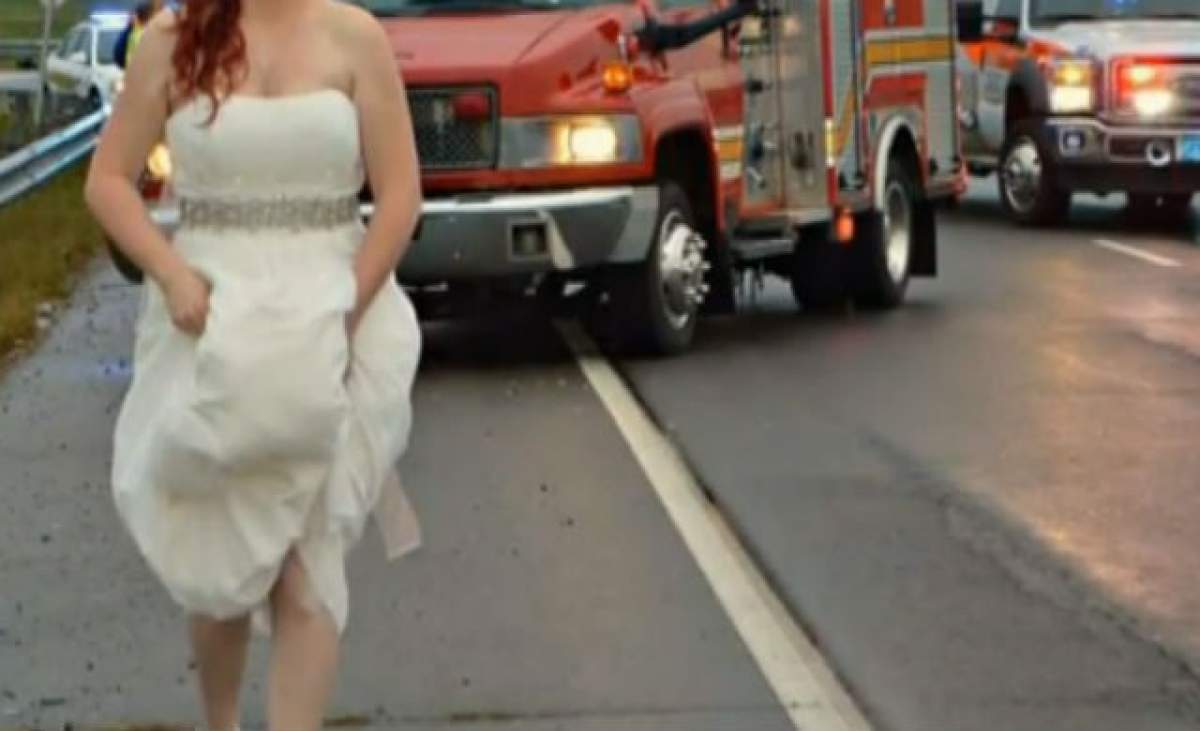 VIDEO / O fotografie cu o mireasă la locul unui accident a devenit virală. Gestul ei e discutat de toată lumea