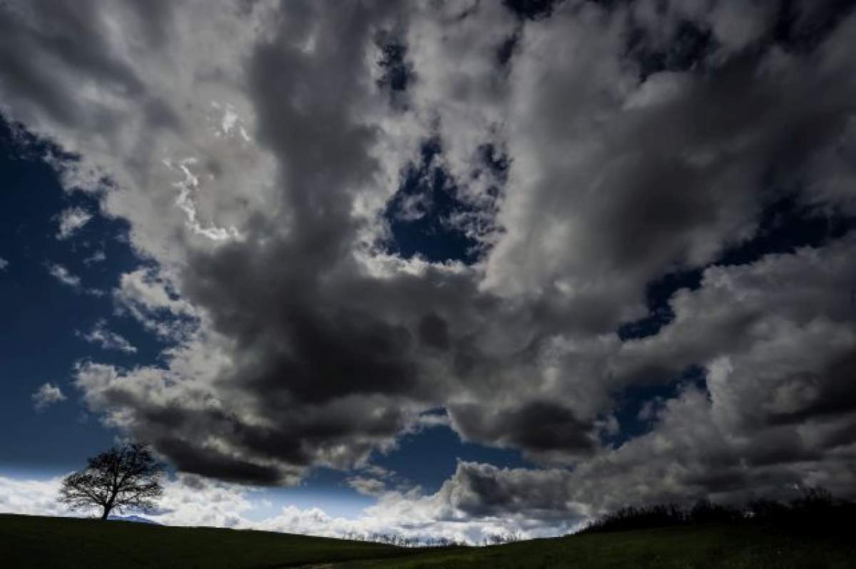 Anunţ de ultimă oră făcut de meteorologi! Cum va fi vremea joi şi vineri?