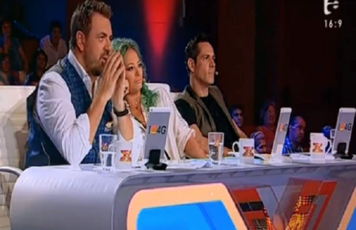 VIDEO / Juraţii de la X Factor enervaţi la maximum: "Aţi greşit emisiunea!" Doi concurenţi au cântat melodia M**E