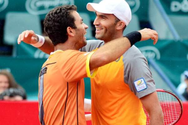 Victorie frumoasă! Horia Tecău şi Jean-Julien Rojer s-au calificat în sferturi la Basel