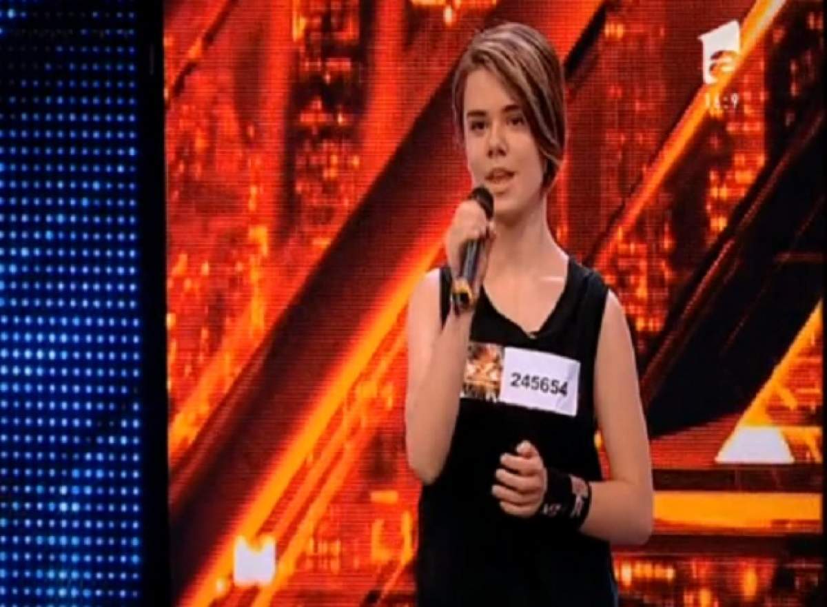 VIDEO / Batjocorită la școală, apreciată la "X Factor": "M-au băgat la colţ, au spart o sticlă şi m-au tăiat"