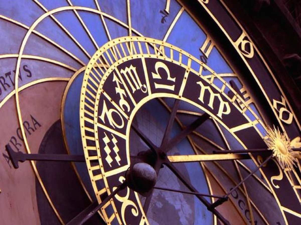 HOROSCOP 12 noiembrie 2015! Conjuncţia Lunii cu Saturn sporeşte nevoia de securitate în relaţiile sentimentale
