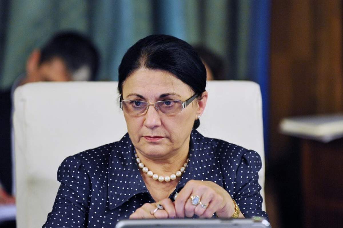 De neînchipuit! Ce fel de toxine au inhalat tinerii în Clubul Colectiv? Ecaterina Andronescu a dat explicaţii tulburătoare