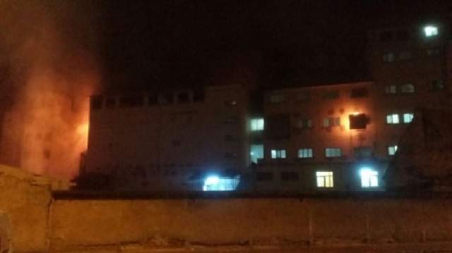 Imaginile de la locul dezastrului. O fabrică a luat foc în Brașov!