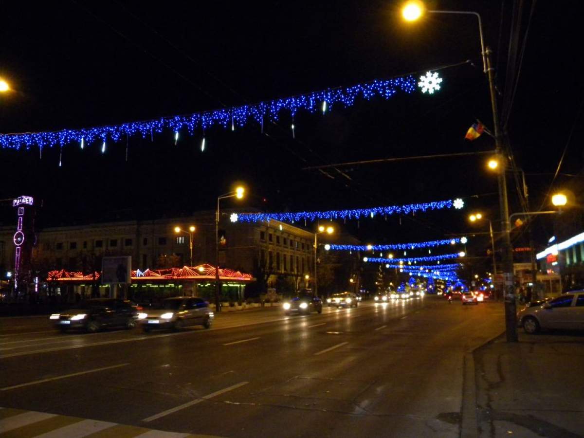 Unul dintre cele mai mari oraşe din România NU va avea luminiţe de Crăciun! Motivul este incredibil!