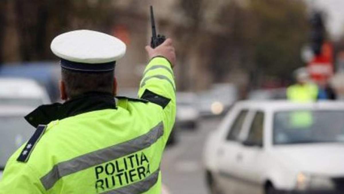 Încă un poliţist luat pe capota maşinii de un şofer! Culmea, incidentul a avut loc chiar lângă sediul Poliţiei Judeţene din Constanţa