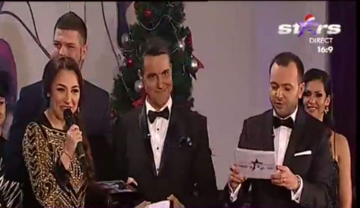 Andra, marea câştigătoare la categoria HITUL ANULUI, la  Premiile showbiz-ului românesc